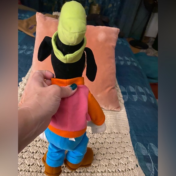 Vintage Goofy Big Eyes plush - Picture 2 of 6